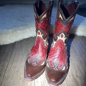 Ariat Cowgirl Boots